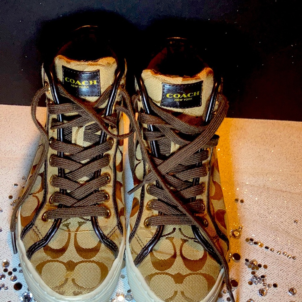 Authentic Coach “Rebecka” high top Athletics